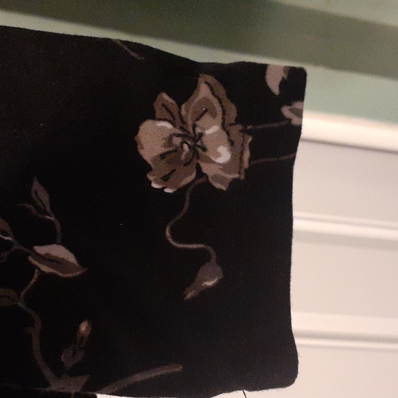 ISAACMIZRAHILIVE women's long sleeve top - Picture 4 of 5